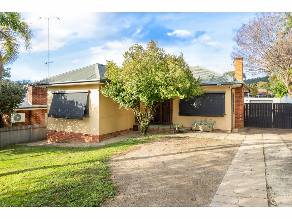 422 Schubach St, East Albury, NSW 2640