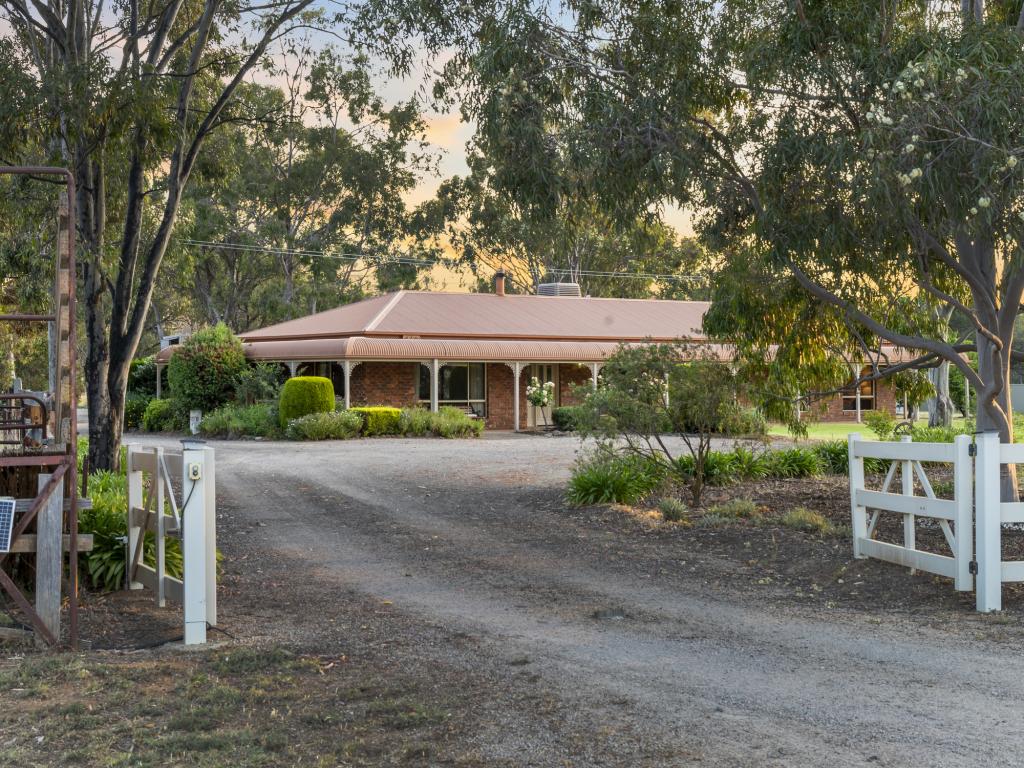 51 Nangunia St, Berrigan, NSW 2712