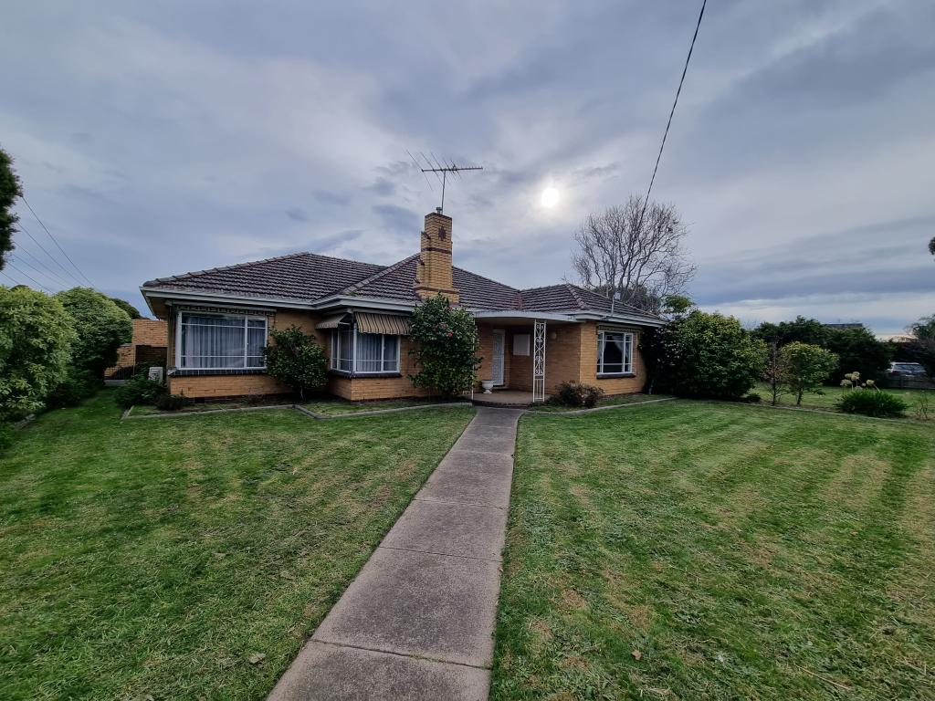 147 WARREN RD, PARKDALE, VIC 3195