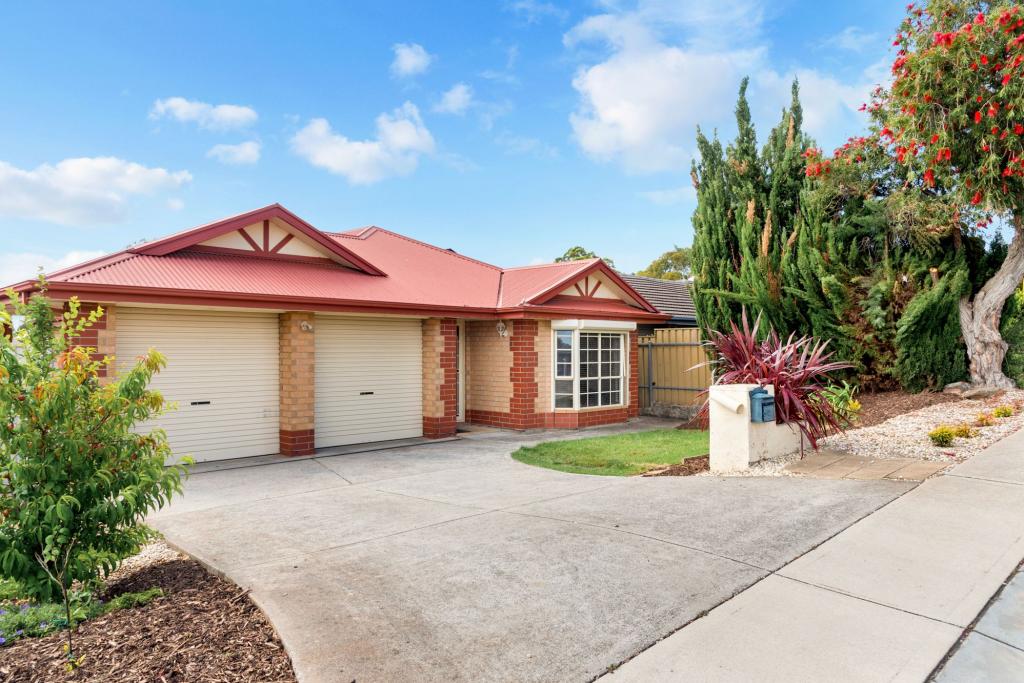 7a Fredrick Dr, Woodcroft, SA 5162