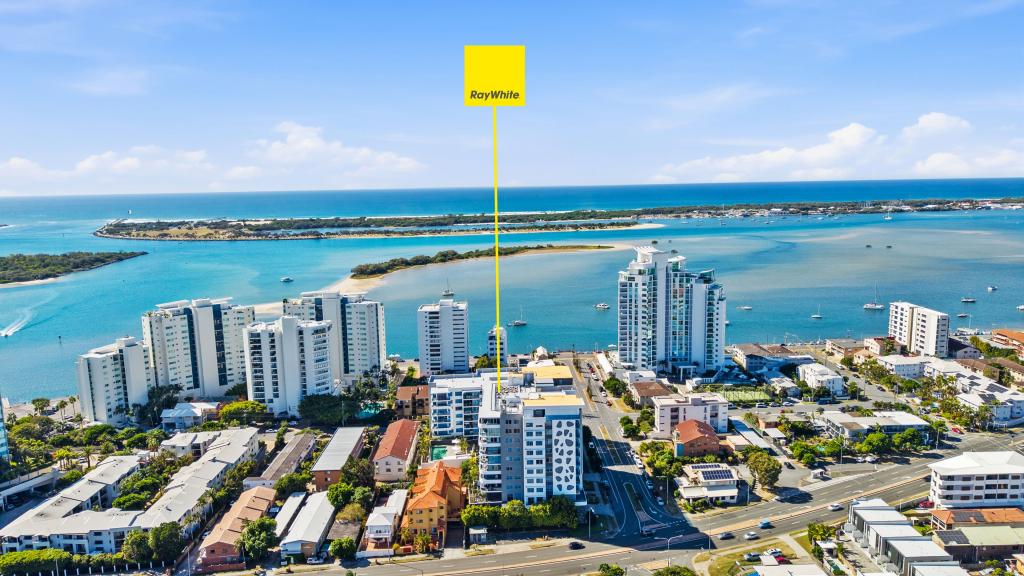918/19 Imperial Pde, Labrador, QLD 4215