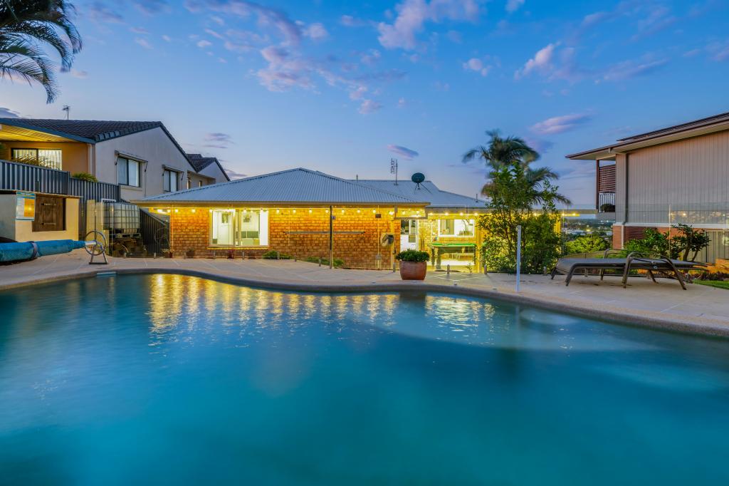 9 Satinash Tce, Banora Point, NSW 2486