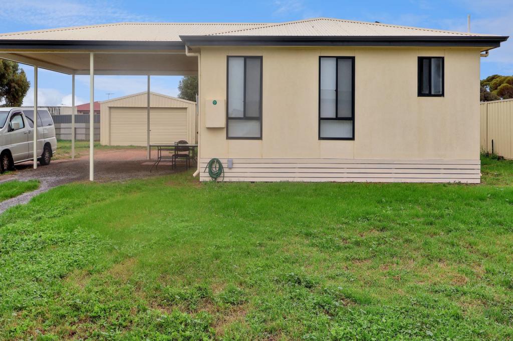 5 Chandler Cres, Ceduna, SA 5690
