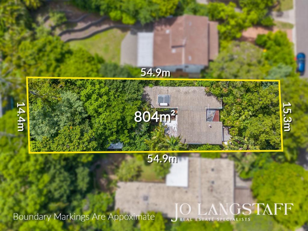 23 Akuna St, Kenmore, QLD 4069