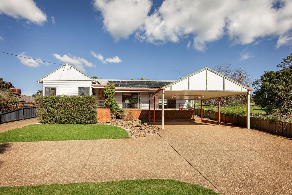 1/711 Centaur Rd, Hamilton Valley, NSW 2641