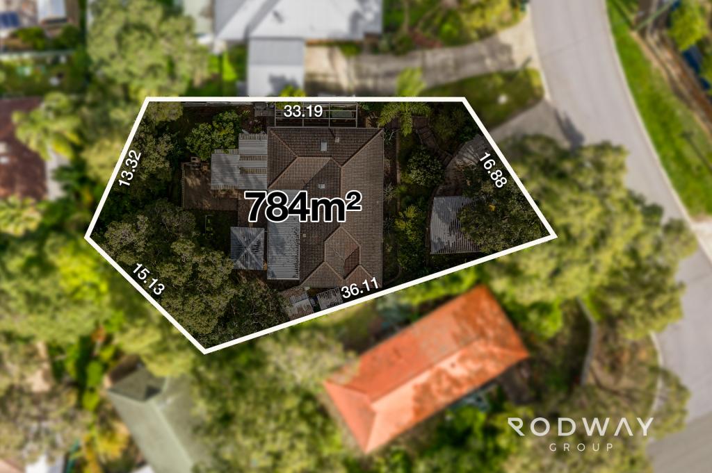 4 Barranduna Dr, Mount Nasura, WA 6112