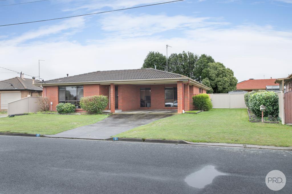 3 Ulswater Rd, Wendouree, VIC 3355