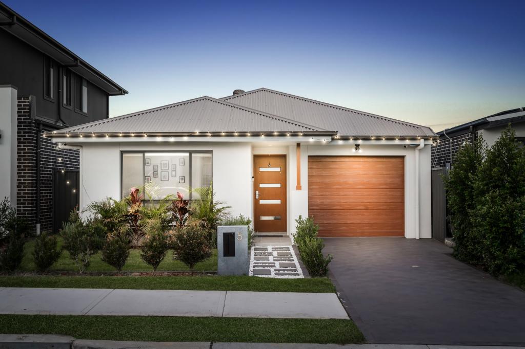 5 Mccarroll St, Riverstone, NSW 2765