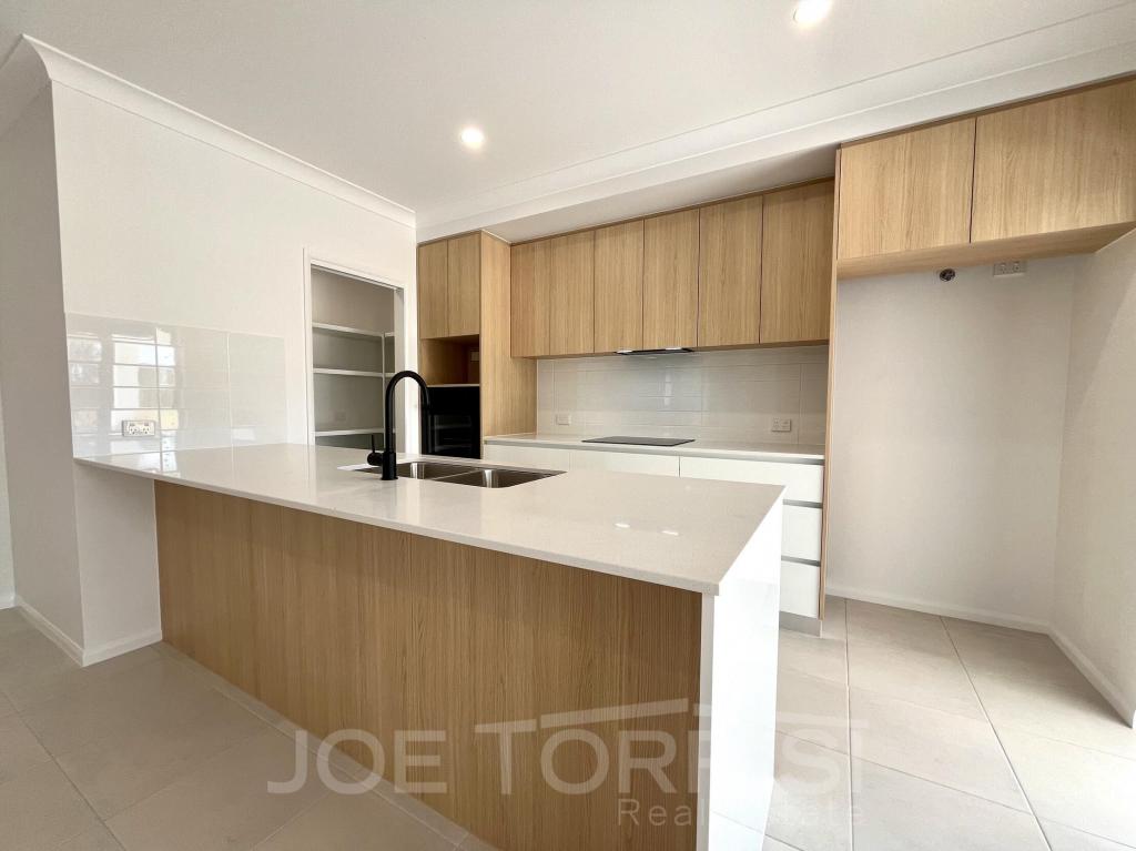 1 Dural Cl, Mareeba, QLD 4880