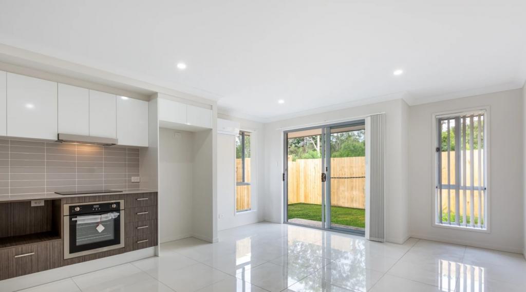 2/18 Soe St, Redbank, QLD 4301