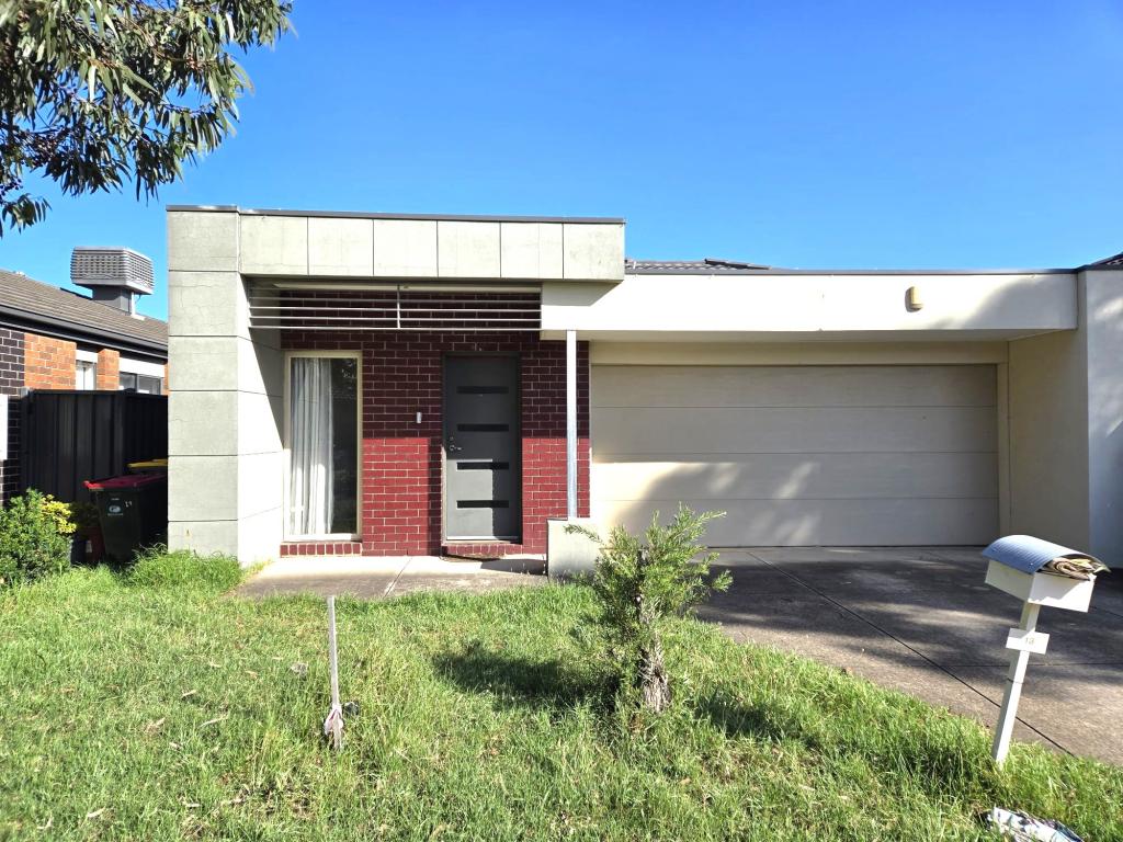 13 LONGFIELD WAY, DEER PARK, VIC 3023