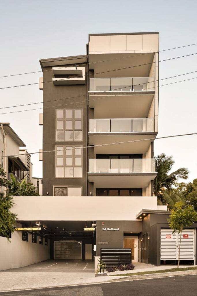 34 Holland St, Toowong, QLD 4066