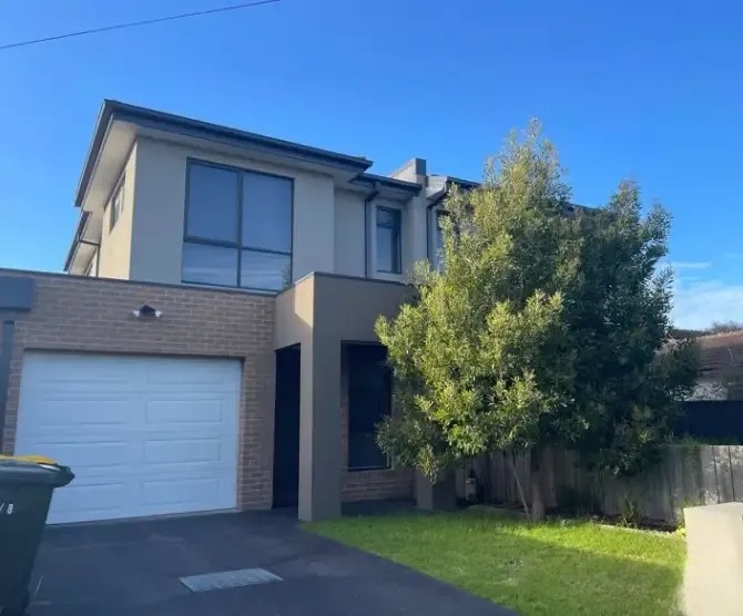 1/8 Koonawarra St, Clayton, VIC 3168