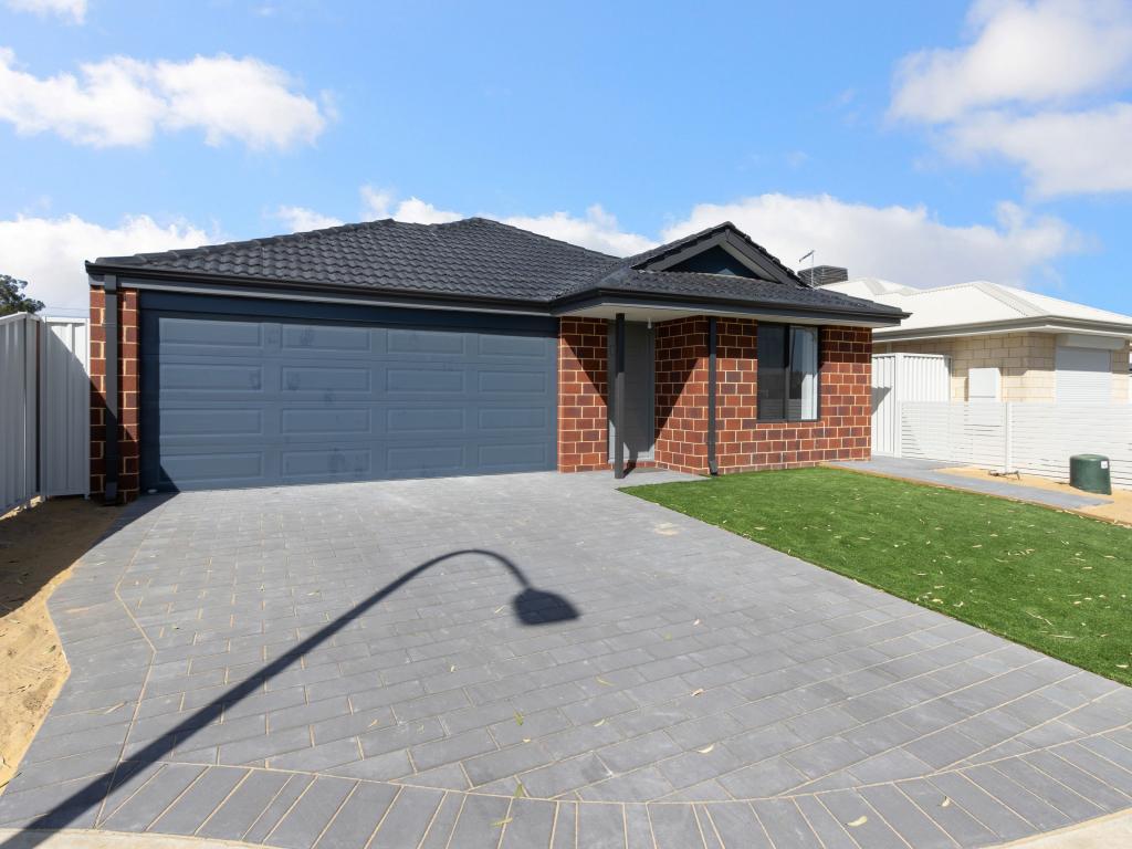 16 BRAEBURN LOOP, WATTLE GROVE, WA 6107