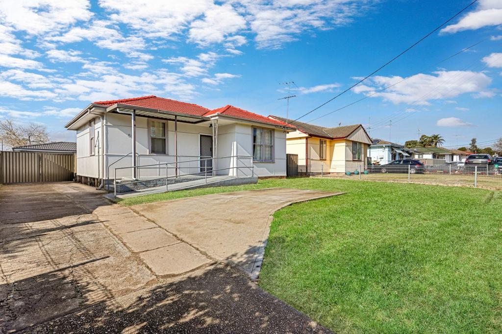 8 Catalina St, North St Marys, NSW 2760