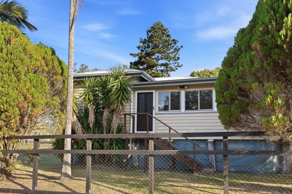 19 Wood St, Mount Chalmers, QLD 4702