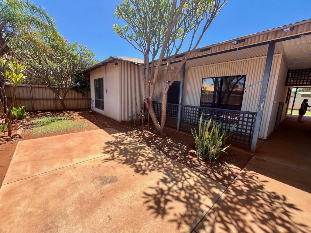 9 Oriole Way, South Hedland, WA 6722