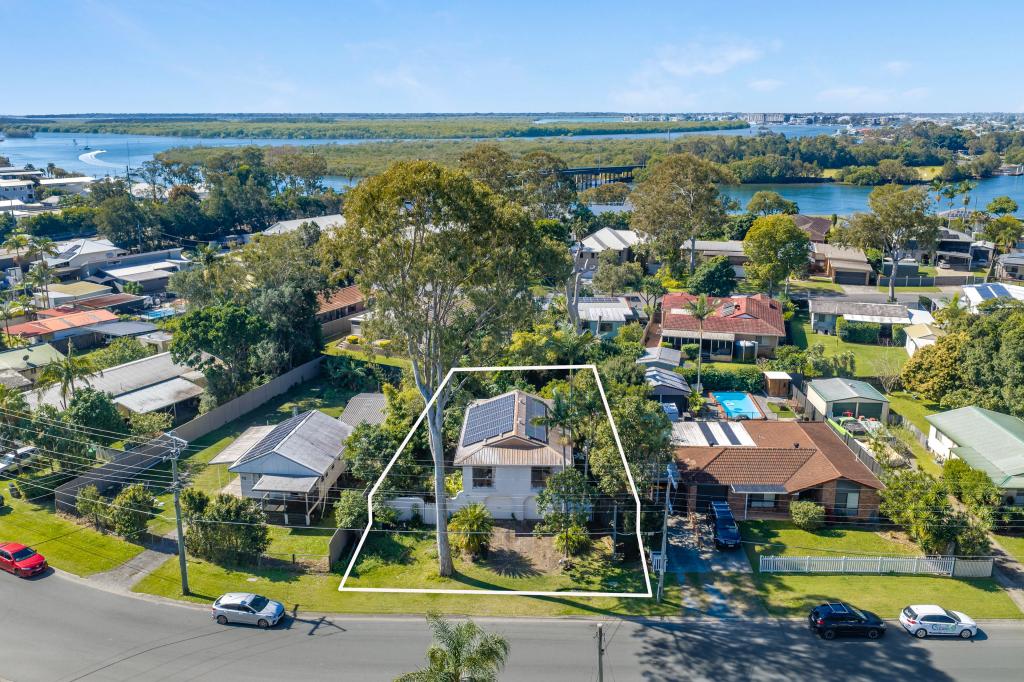 72 Crescent Ave, Hope Island, QLD 4212
