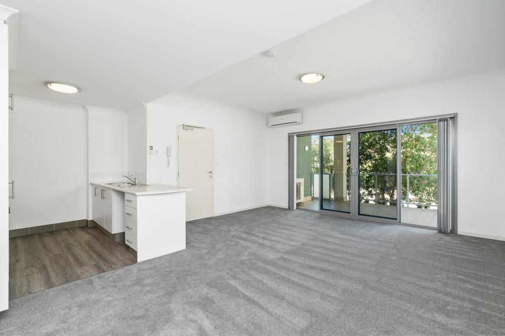 32/30 Malata Cres, Success, WA 6164