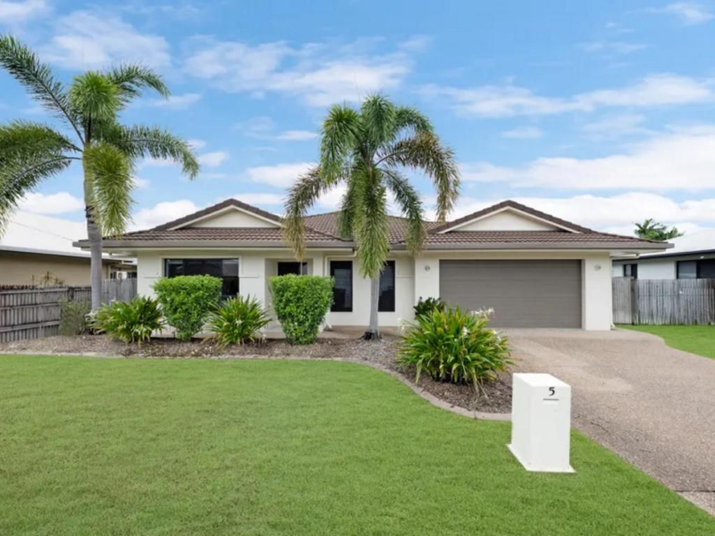 5 Scrubwren Cct, Bohle Plains, QLD 4817