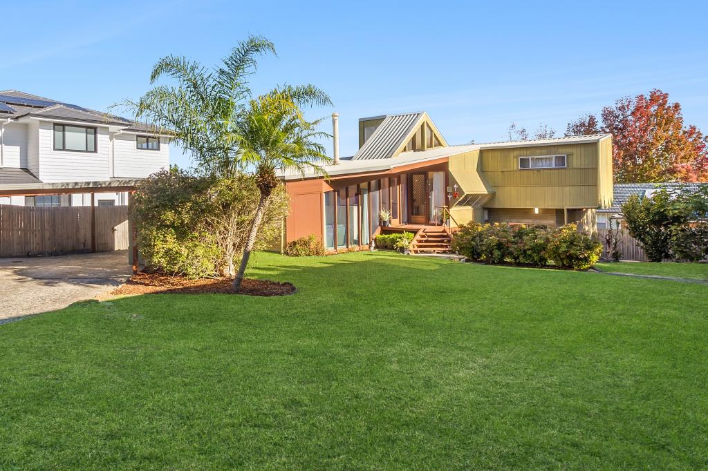 11 Dublin Ave, Killarney Heights, NSW 2087
