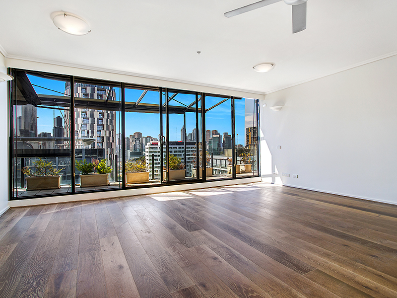 1402/38 Bank St, South Melbourne, VIC 3205