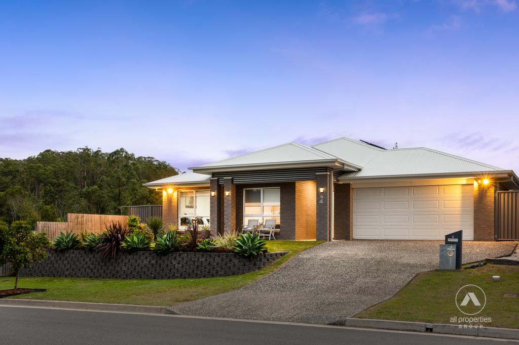 4 Windsor Cct, Maudsland, QLD 4210