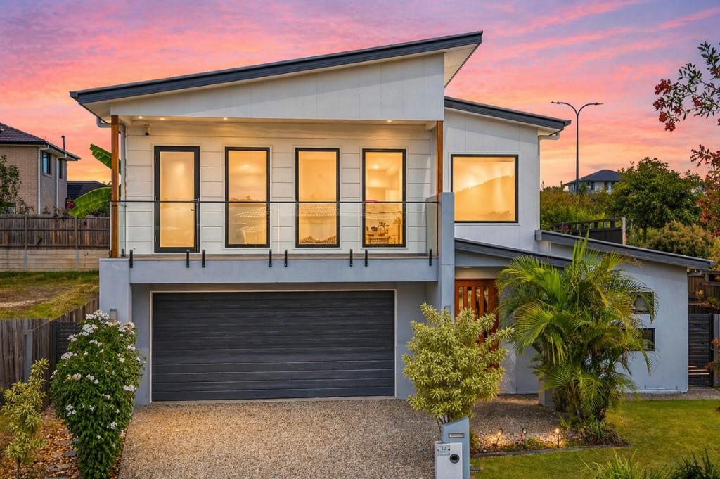 12 Seattle Cl, Spring Mountain, QLD 4300