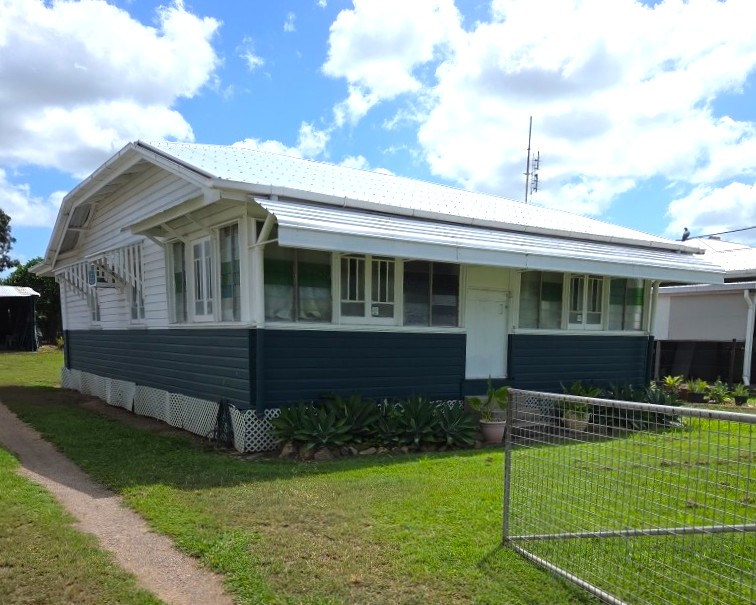 6 Richard St, Ayr, QLD 4807