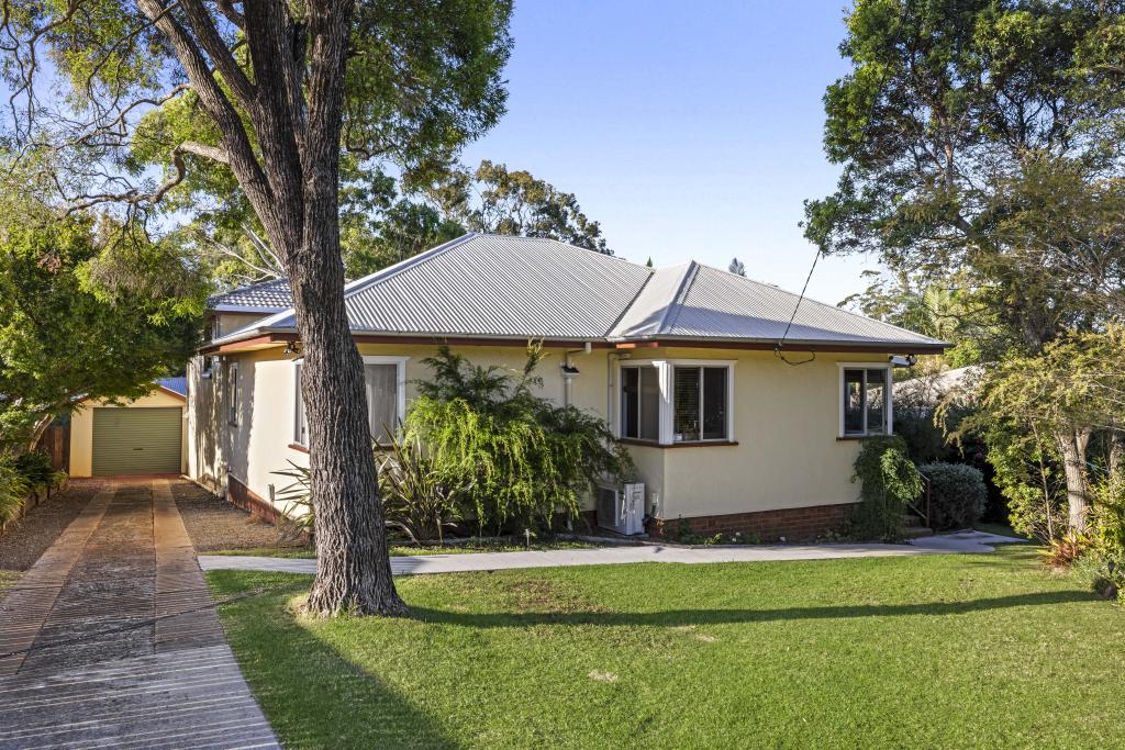 9 Garde St, Centenary Heights, QLD 4350