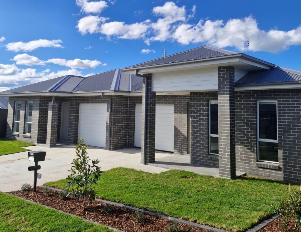 2/9 MILLHOUSE CL, FARLEY, NSW 2320