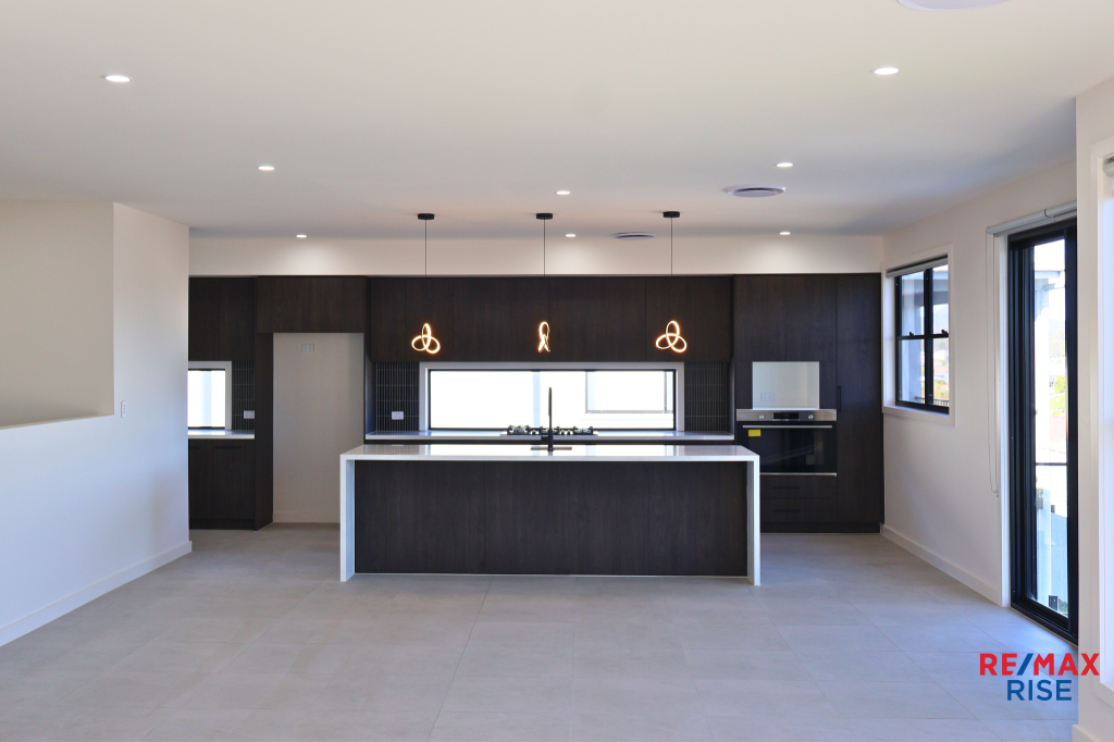 71 DANBULLA ST, SOUTH RIPLEY, QLD 4306