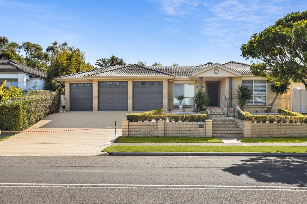 28 Southern Cross Bvd, Shell Cove, NSW 2529