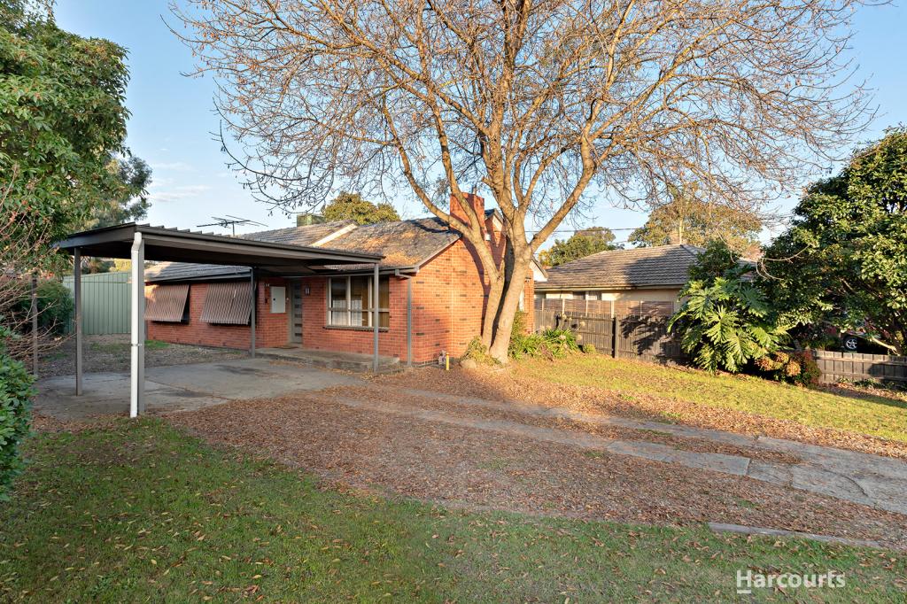 16 Allister Cl, Knoxfield, VIC 3180