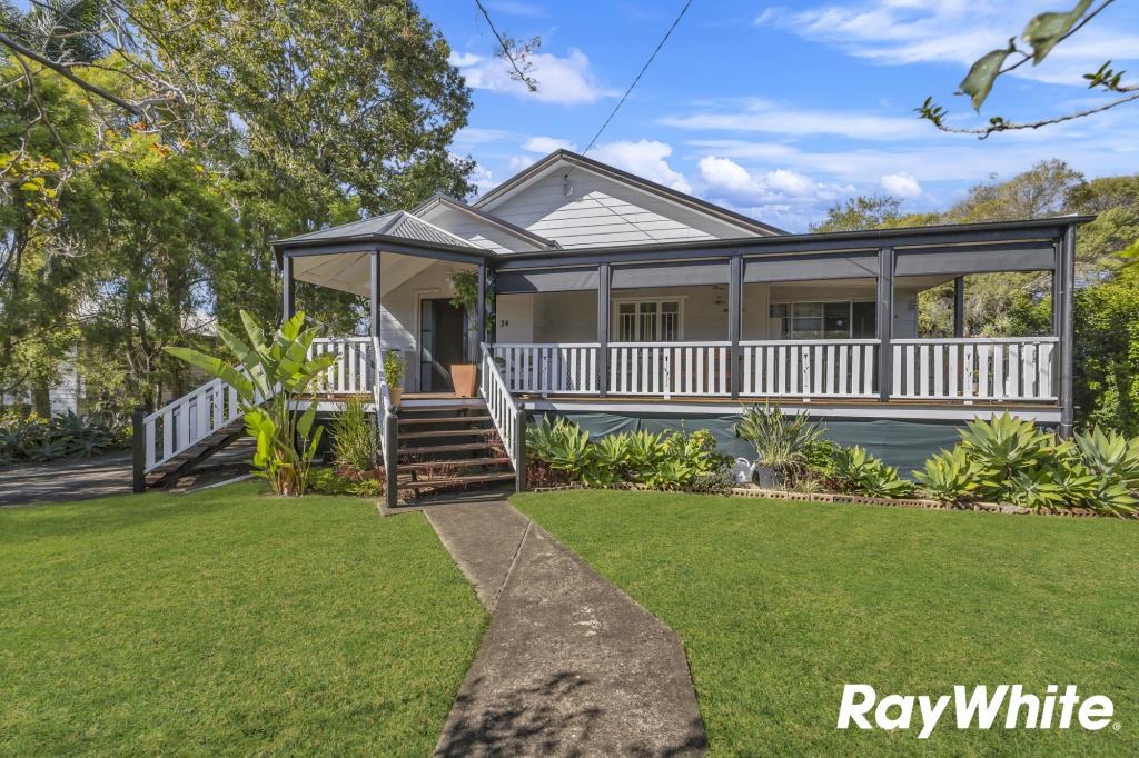 24 Daniel St, Lowood, QLD 4311