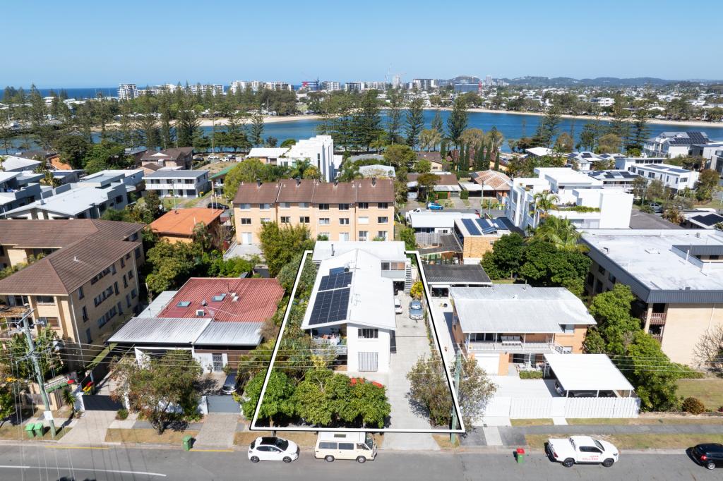 24 Ikkina Rd, Burleigh Heads, QLD 4220