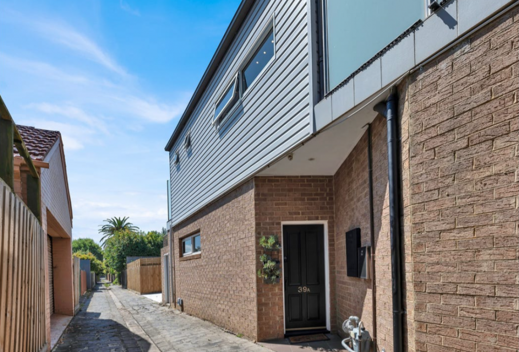 39a Hawthorn Rd, Caulfield North, VIC 3161