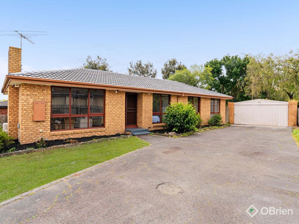 1 Chirnside Rd, Berwick, VIC 3806
