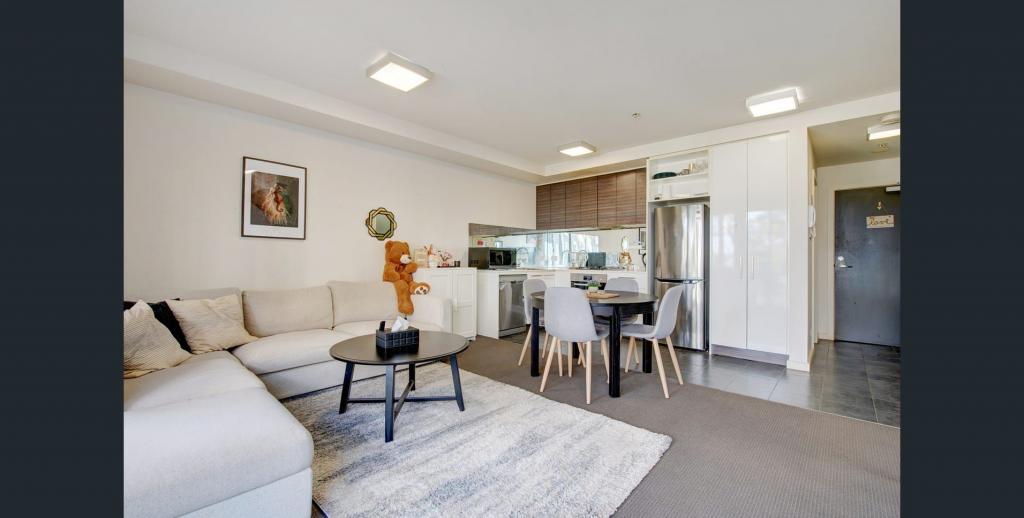 15/4 Yarra Bing Cres, Burwood, VIC 3125