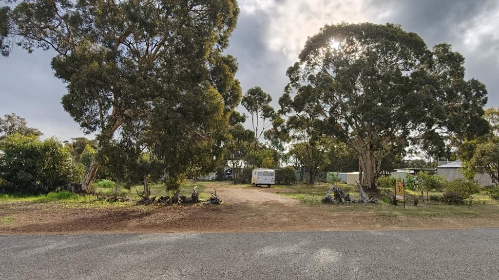 43 Fifth Ave, Kendenup, WA 6323