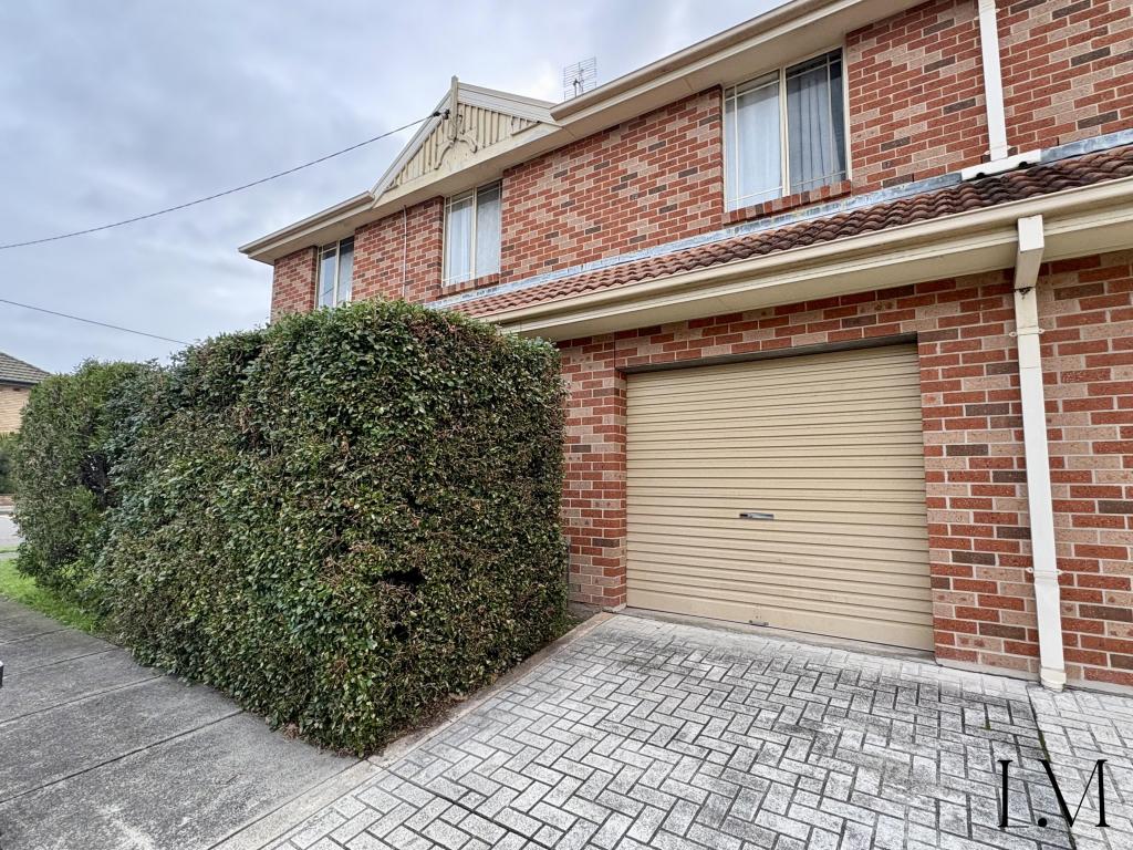 2/144 Denison St, Hamilton, NSW 2303