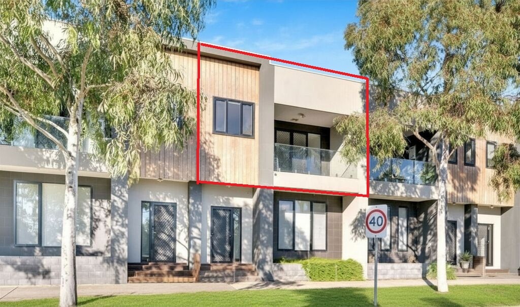 74a Heather Gr, Clyde North, VIC 3978