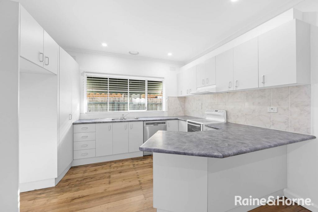 30 James St, St Albans, VIC 3021