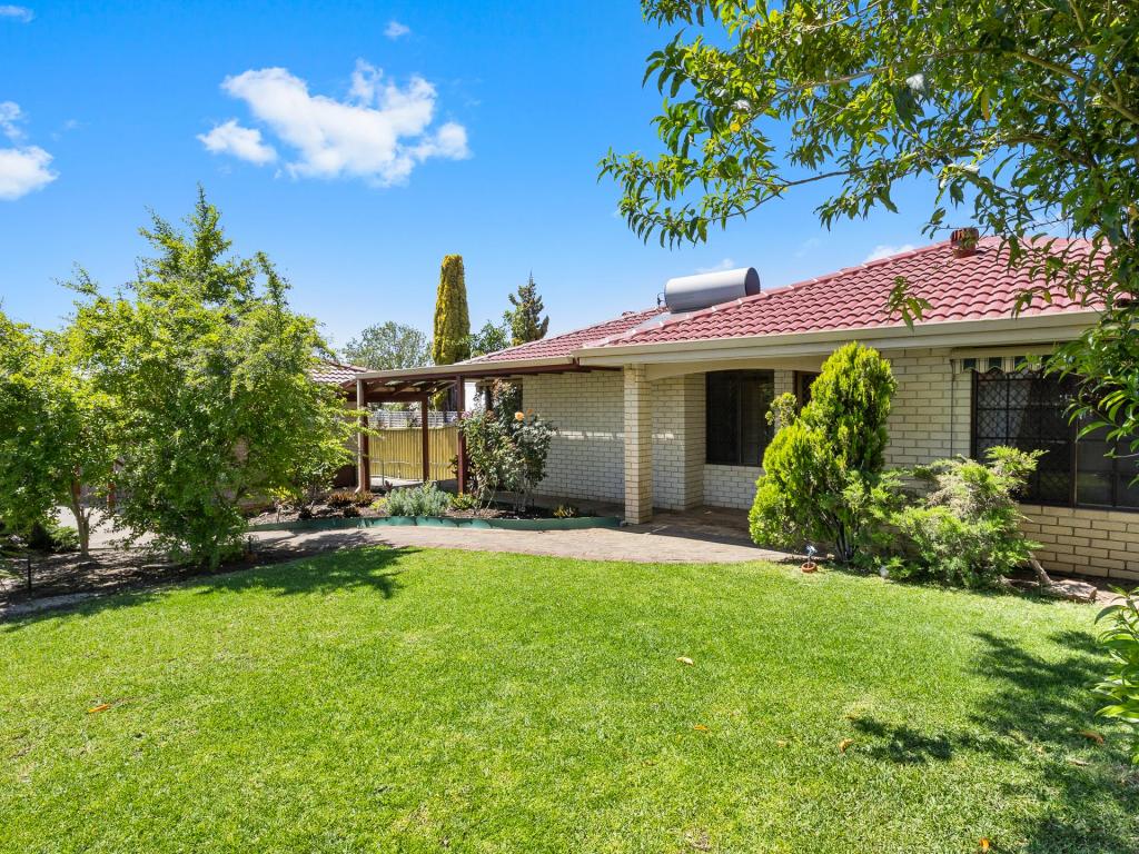 2a Swan Rd, Attadale, WA 6156