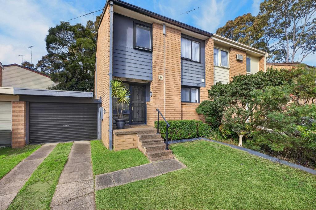 62 The Parkway, Bradbury, NSW 2560