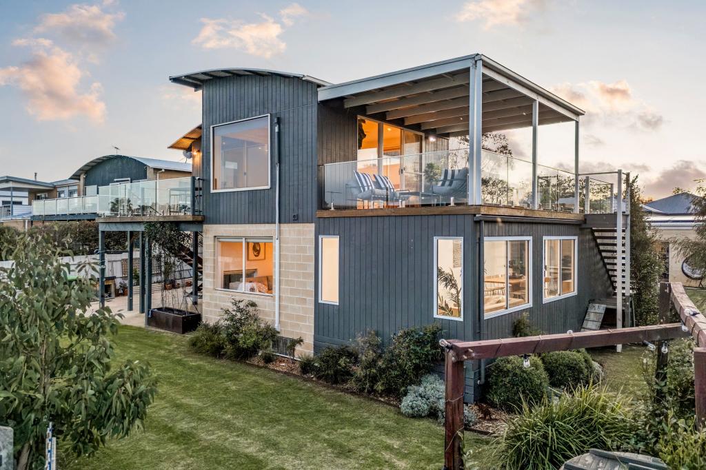 6 Banksia Cl, Torquay, VIC 3228