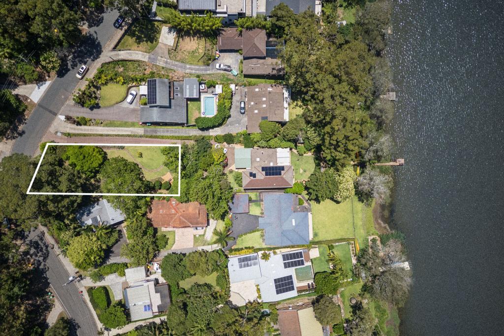 239a The Round Dr, Avoca Beach, NSW 2251