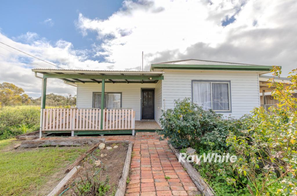 5-7 & 9 Goudie St, Speed, VIC 3488