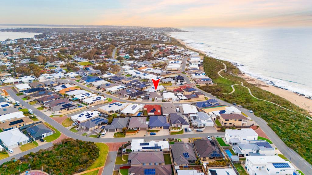 47 SOLANDRI TURN, HALLS HEAD, WA 6210