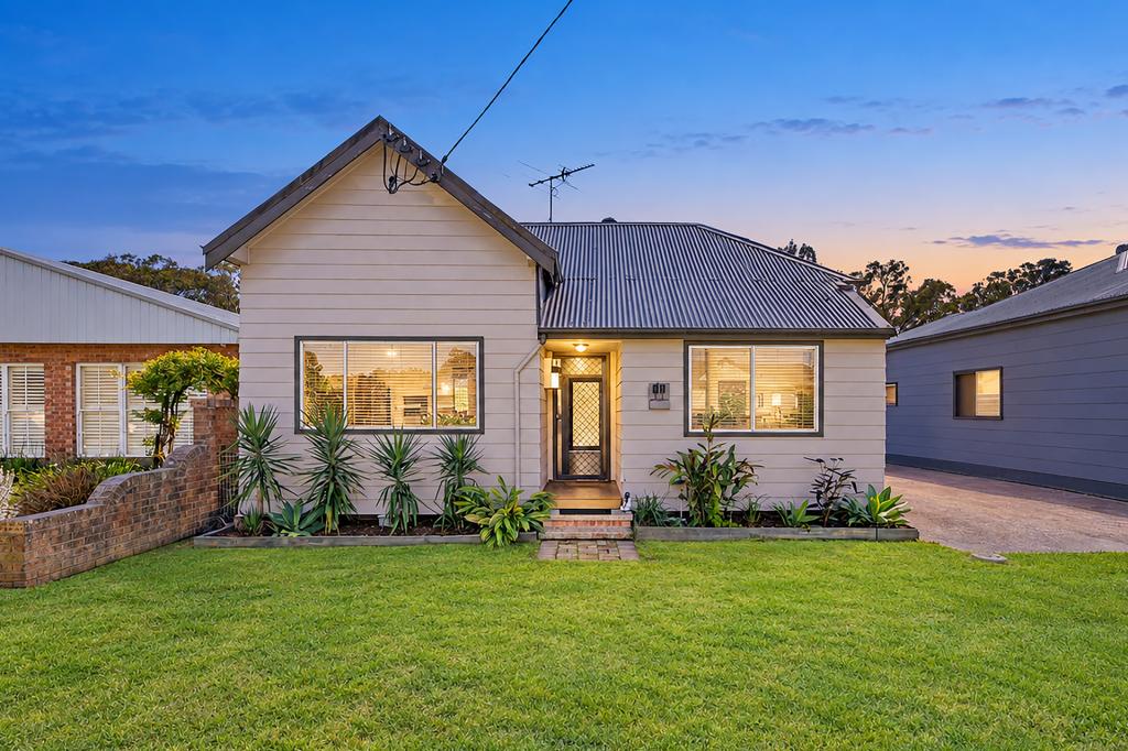 13 Harle St, Weston, NSW 2326